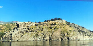 Мыс Плака: геологическое чудо Крыма, ВИДЕО с моря и смотровой площадки на Аю-Даг, Партенит и Карасан Мыс Плака: геологическое чудо Крыма, ВИДЕО с моря и смотровой площадки на Аю-Даг, Партенит и Карасан