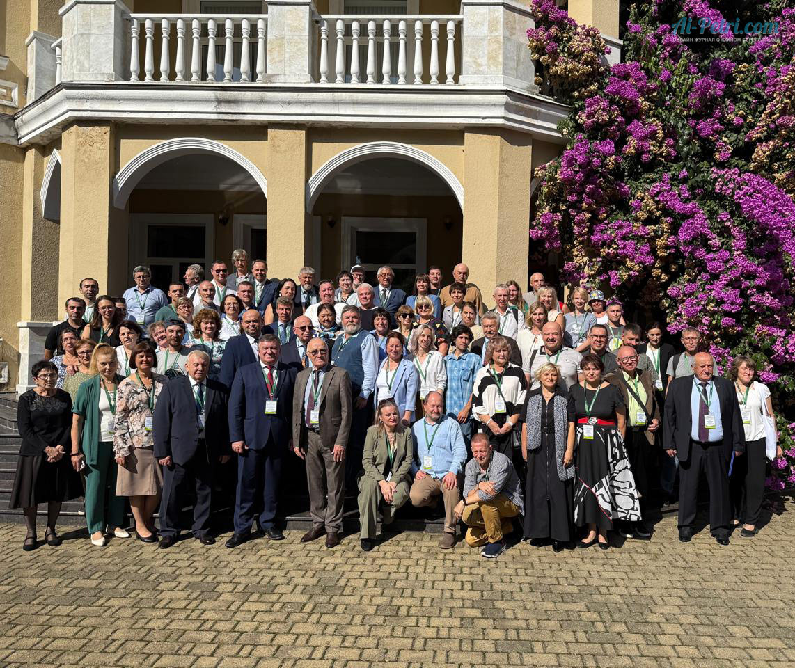 Юрий-Владимирович -Плугатарь- избран-председателем-Совета-ботанических-садов-стран-СНГ-на-VII-съезде-в-Сухуме-3